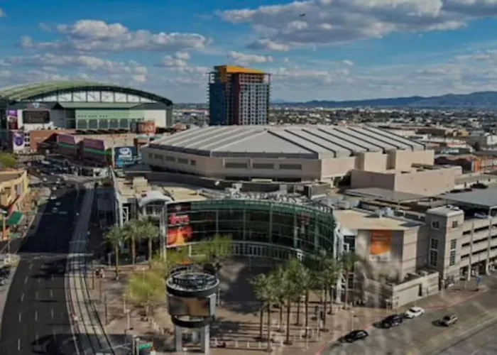 Downtown Modern Retreat B Walkable Phoenix